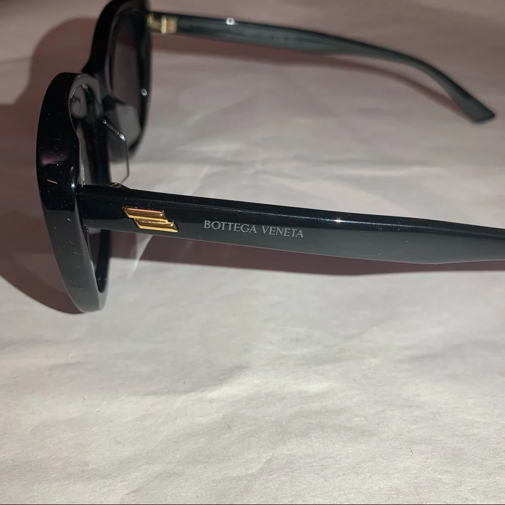 Bottega veneta sunglasses
